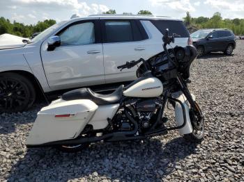  Salvage Harley-Davidson Fl