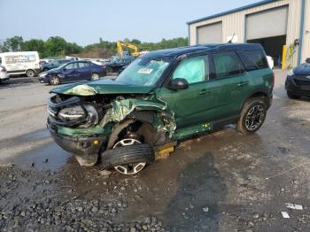  Salvage Ford Bronco