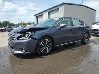  Salvage Subaru Legacy