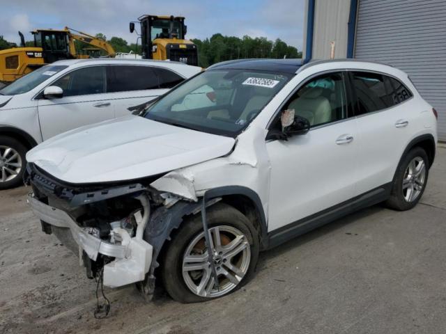  Salvage Mercedes-Benz GLA