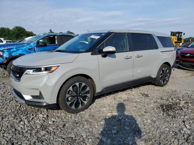  Salvage Kia Carnival