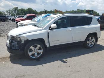  Salvage Jeep Compass