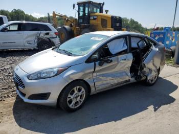  Salvage Ford Fiesta