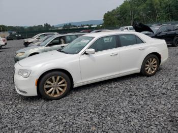  Salvage Chrysler 300