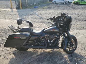  Salvage Harley-Davidson Fl