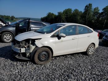  Salvage Ford Fiesta