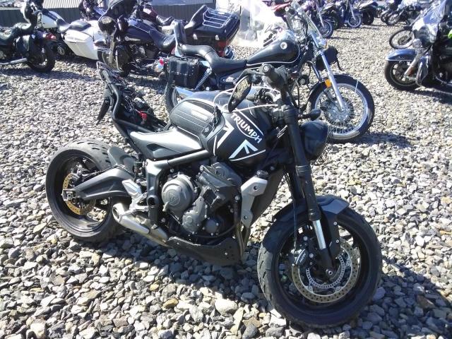  Salvage Triumph Motorcycle Trident 66