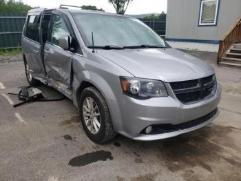  Salvage Dodge Caravan