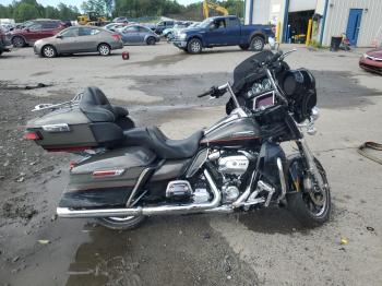  Salvage Harley-Davidson Fl