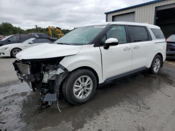  Salvage Kia Carnival