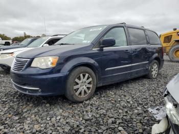  Salvage Chrysler Minivan