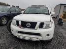 Nissan Pathfinder Le Image 2