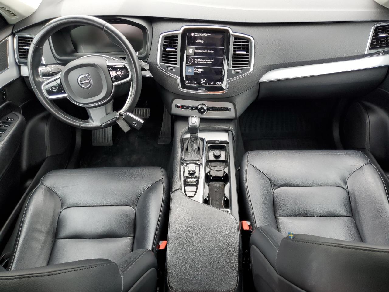 Volvo XC90 T5 Image 12