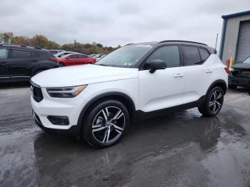  Salvage Volvo XC40
