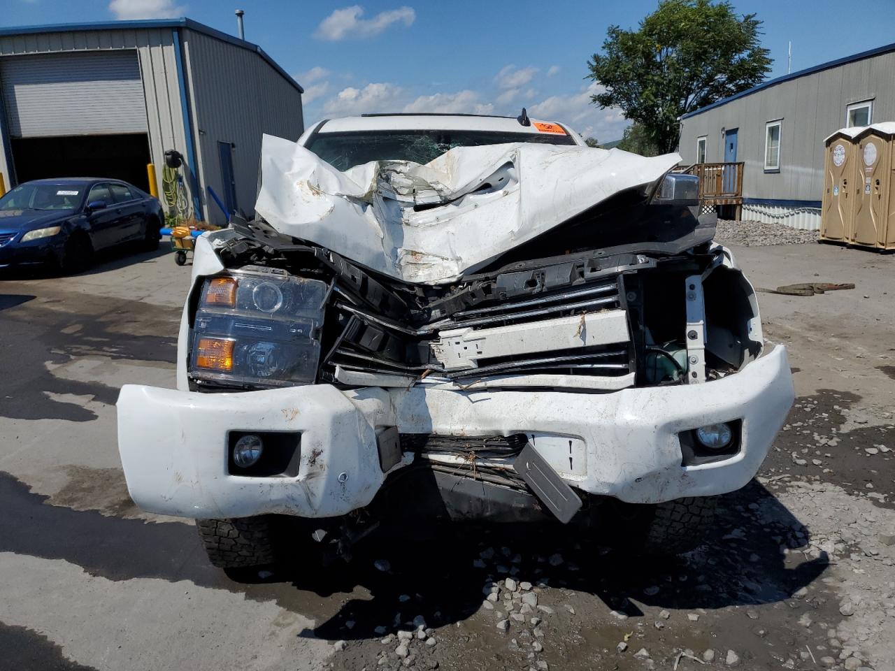 Chevrolet Silverado K2500 Heavy Duty Ltz Image 6