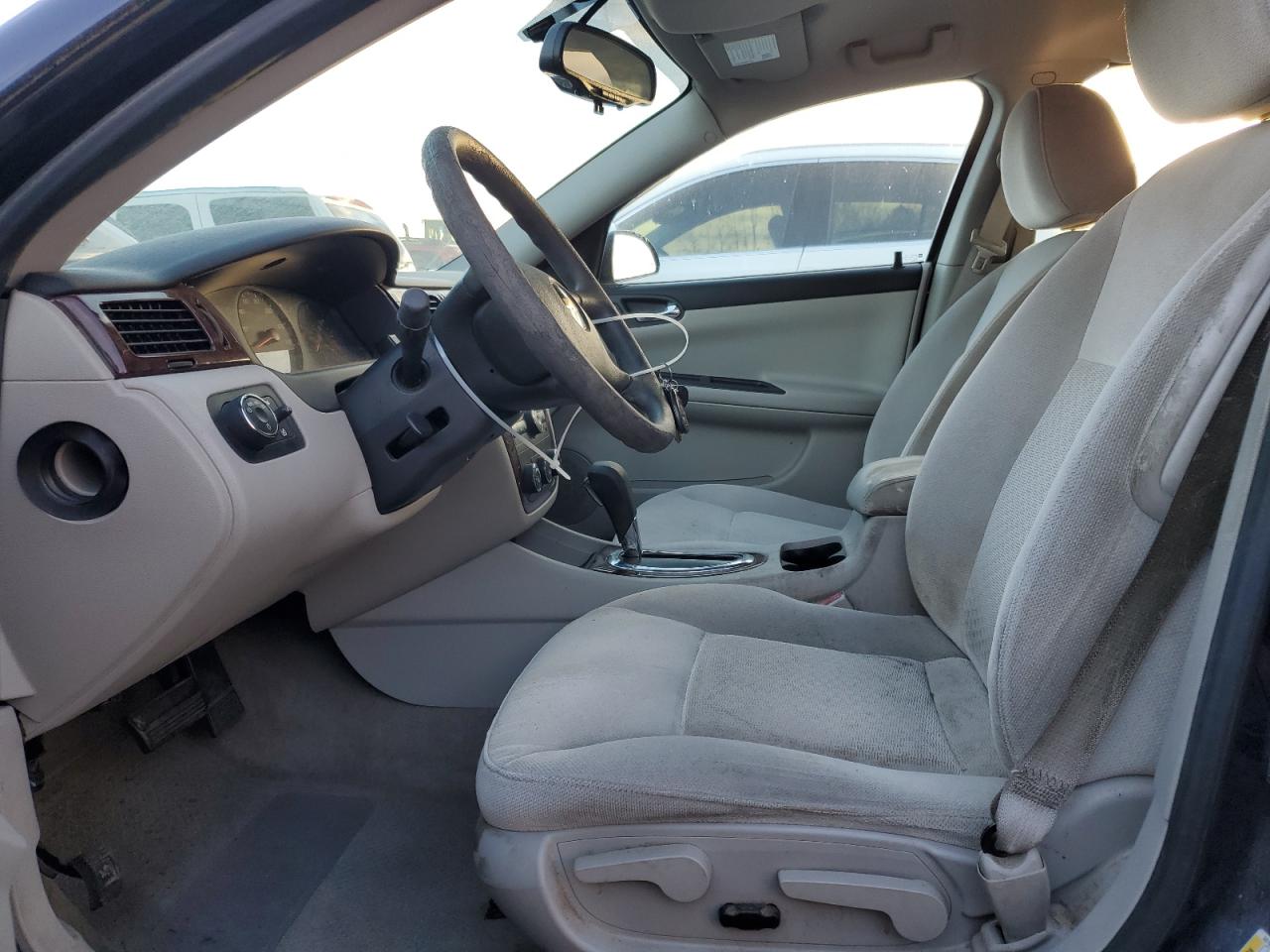 Chevrolet Impala Ls Image 4