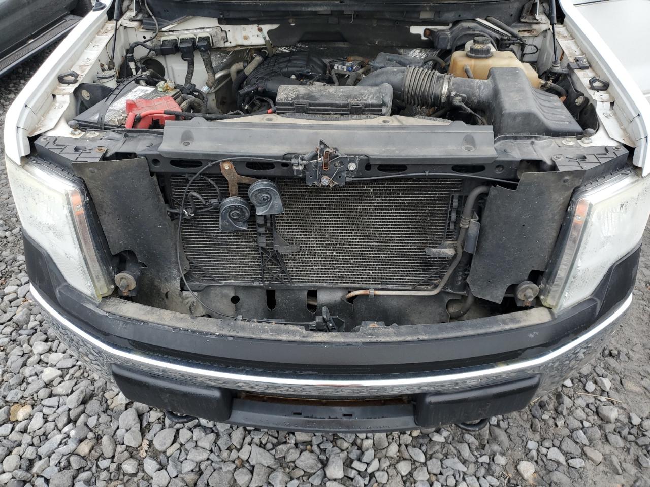 Ford F-150 Super Cab Image 11