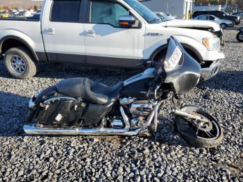  Salvage Harley-Davidson Fl