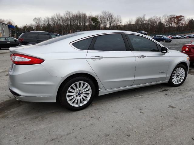 Ford Fusion Se Hybrid Image 10