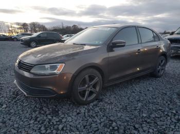  Salvage Volkswagen Jetta
