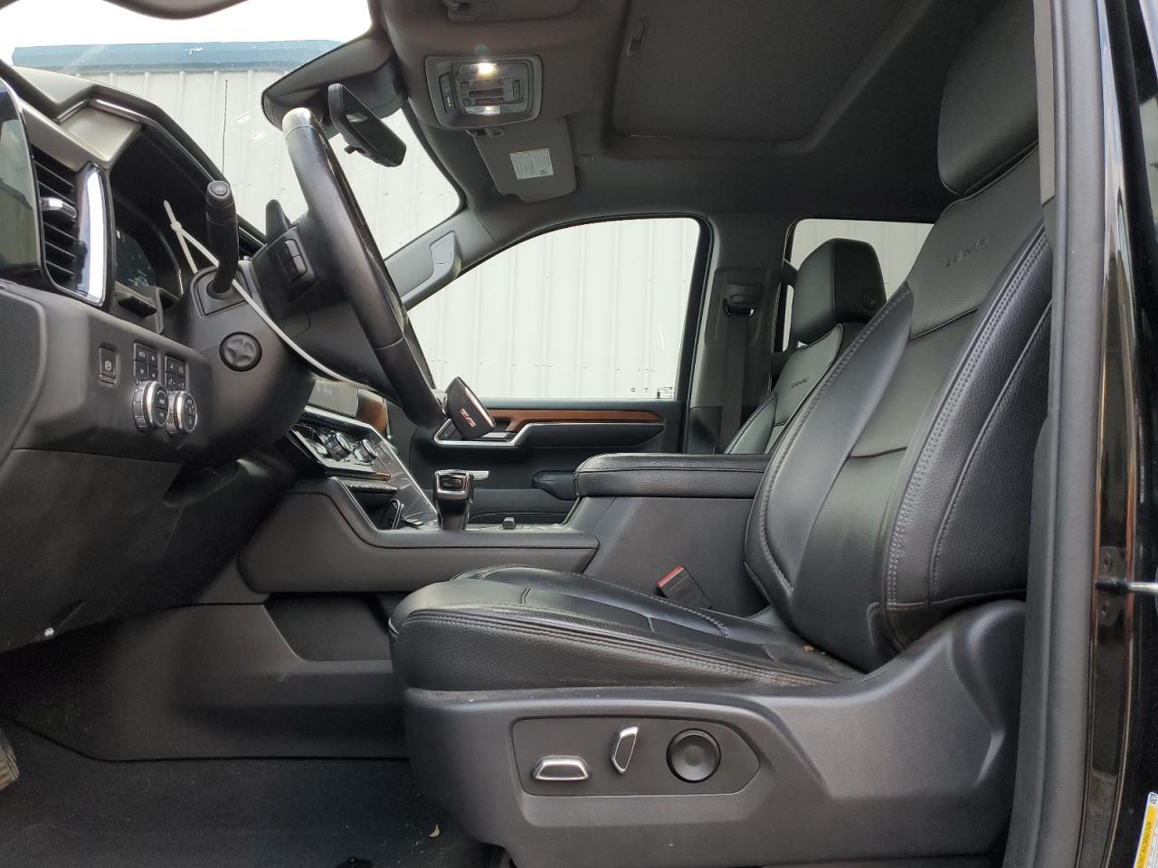 GMC Sierra K1500 Denali Image 7