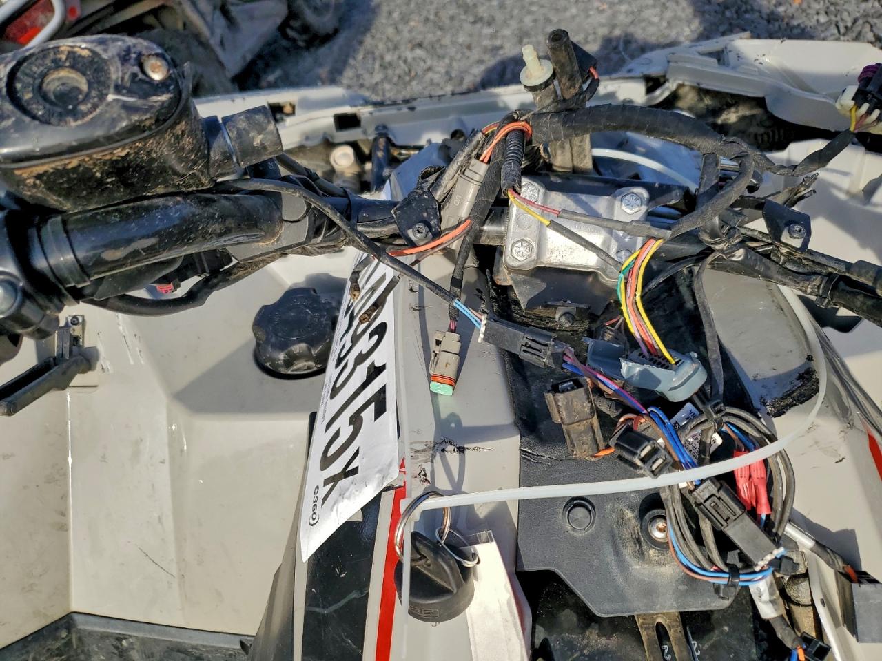 Polaris Atv 850 Ultimate Trail Le Image 7