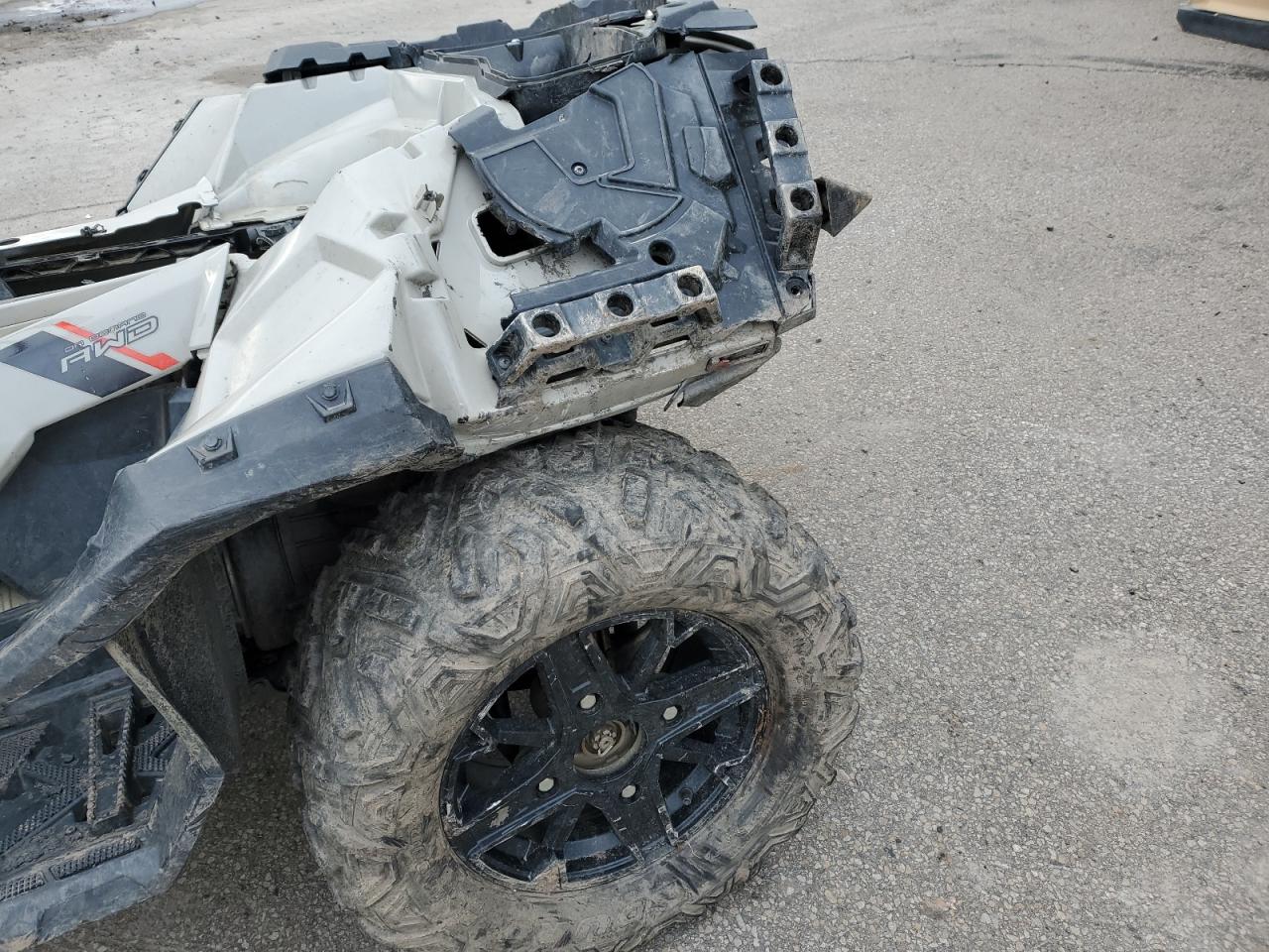 Polaris Atv 850 Ultimate Trail Le Image 8