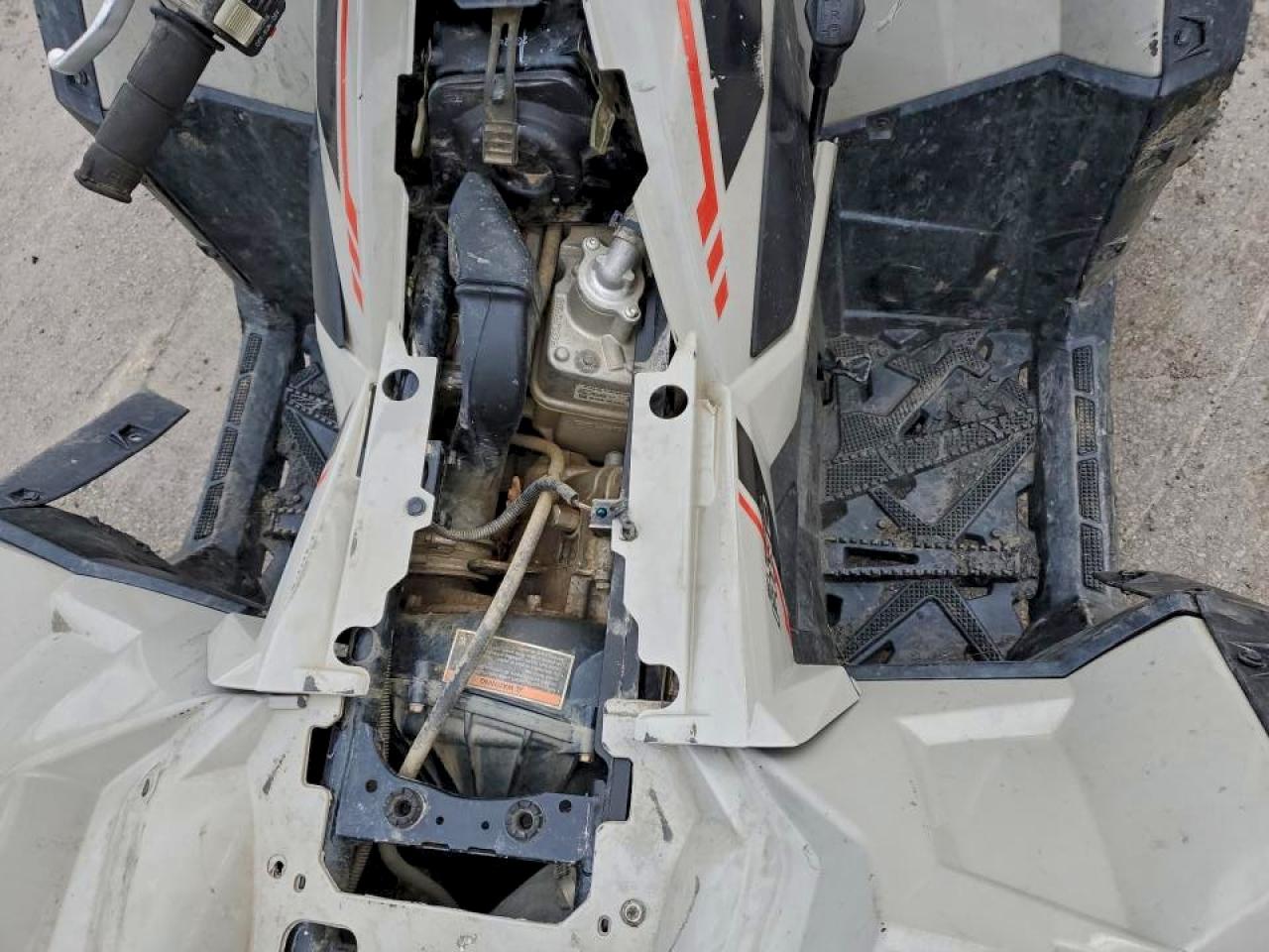 Polaris Atv 850 Ultimate Trail Le Image 10