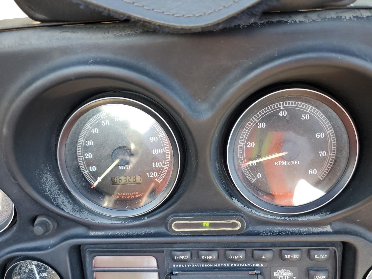 Harley-Davidson Fl Image 9