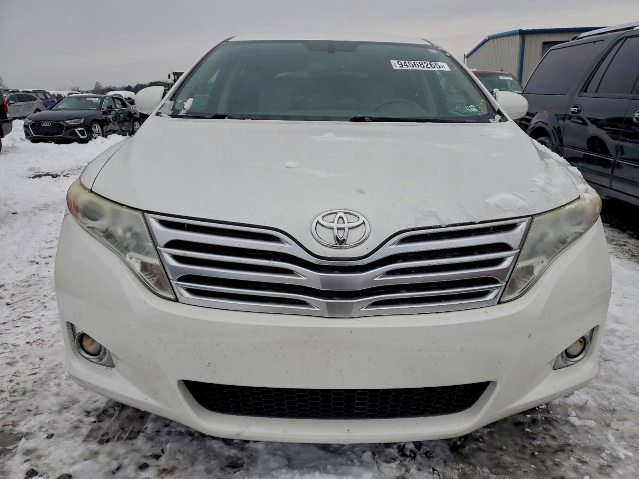 Toyota Venza Le Image 8