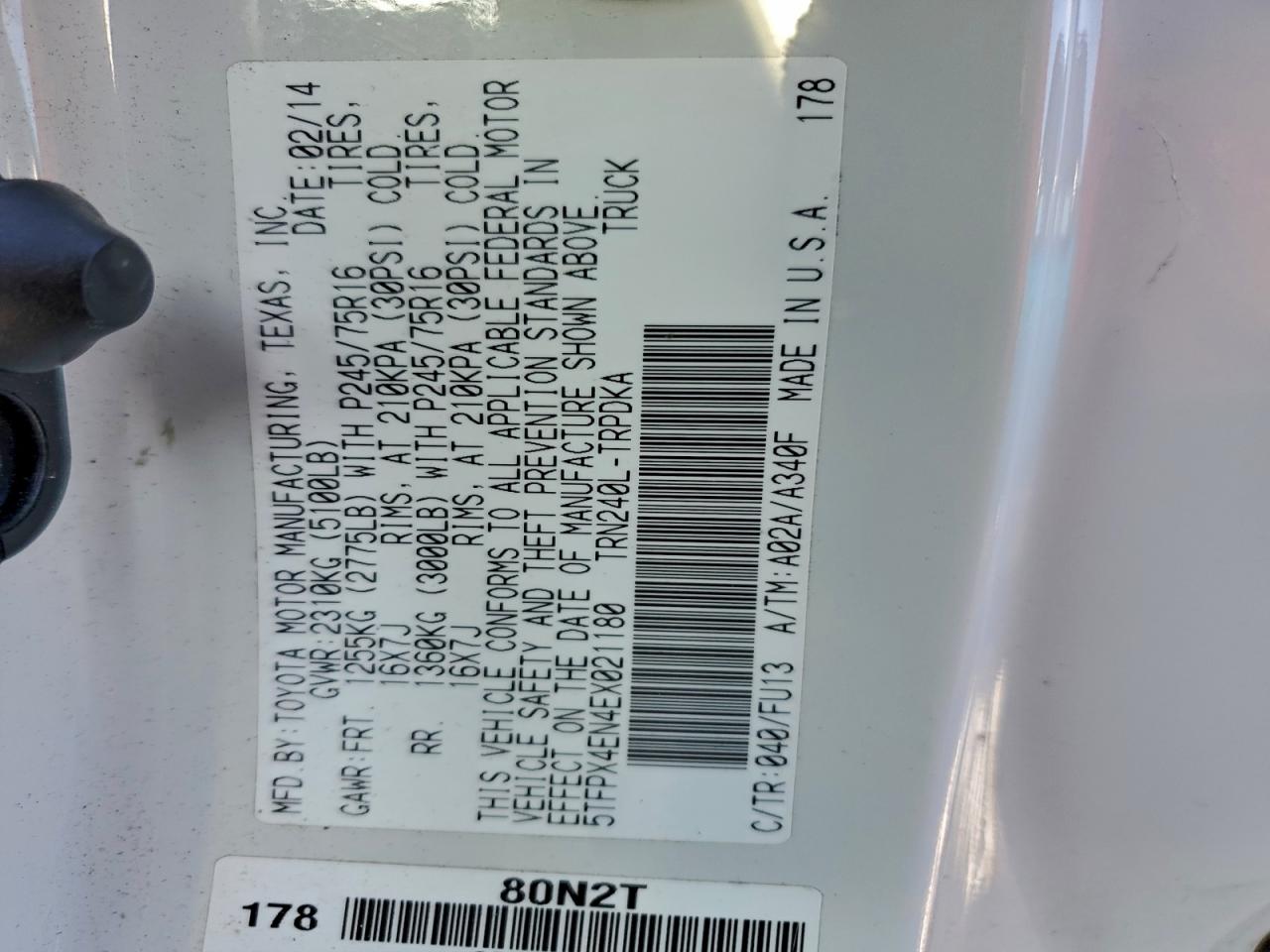 Toyota Tacoma Image 10