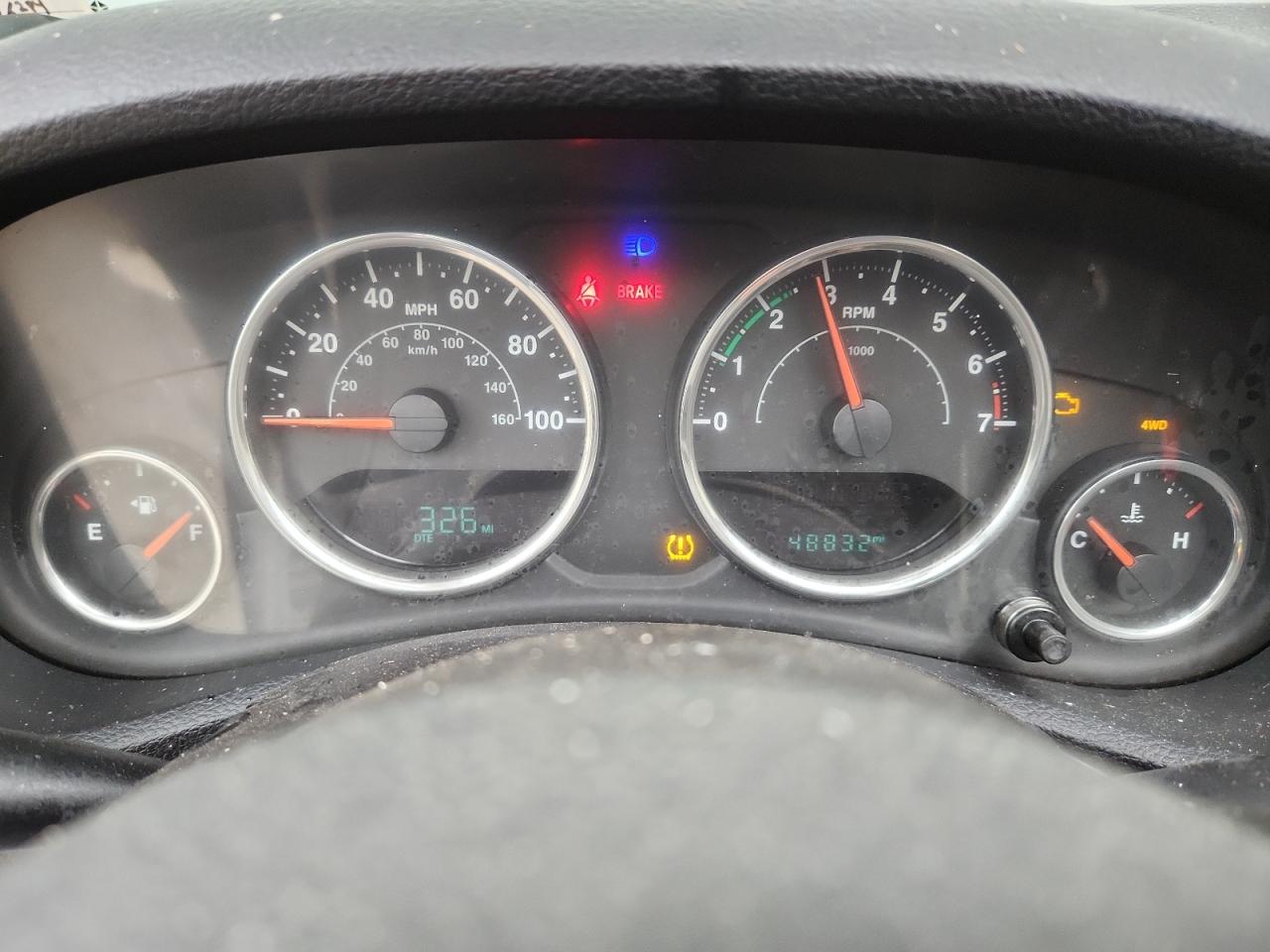 Jeep Wrangler Sport Image 8