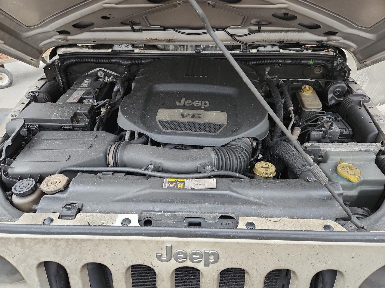 Jeep Wrangler Sport Image 12