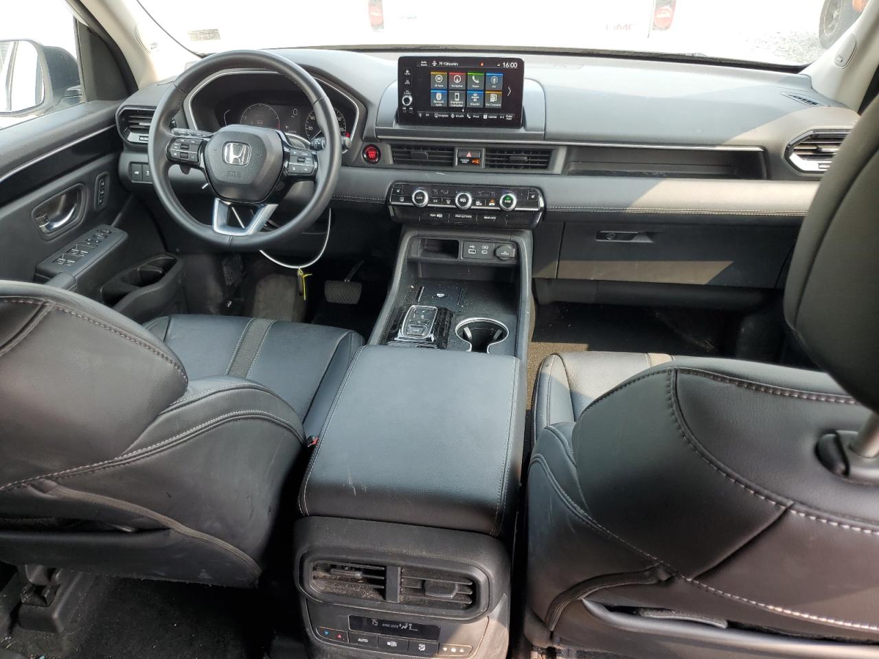 Honda Pilot Touring Image 9