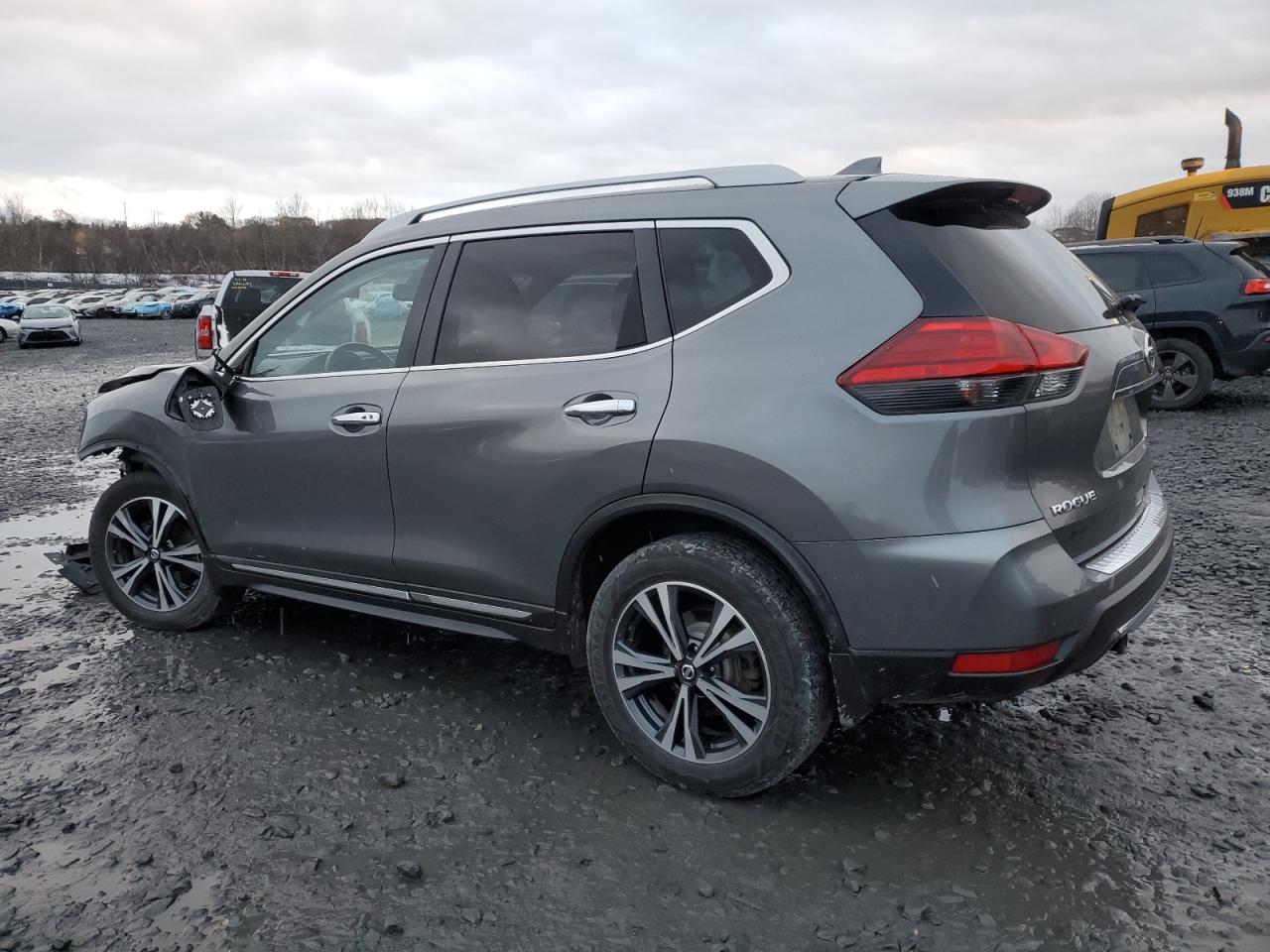 Nissan Rogue S Image 6