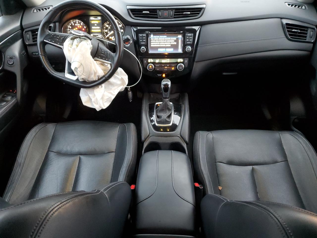 Nissan Rogue S Image 7