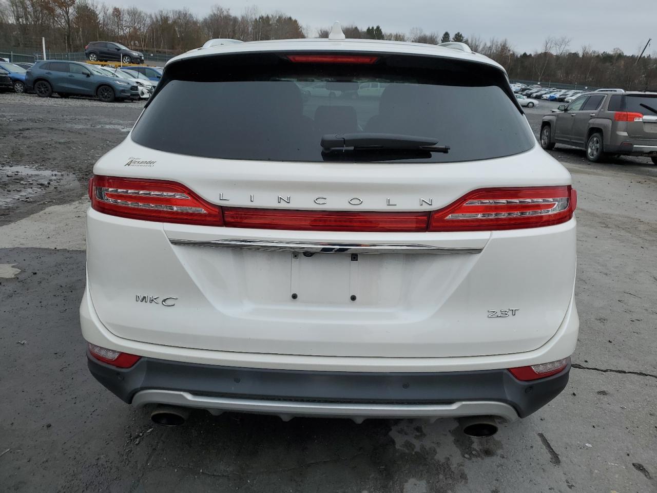 Lincoln MKC Reserve Image 4