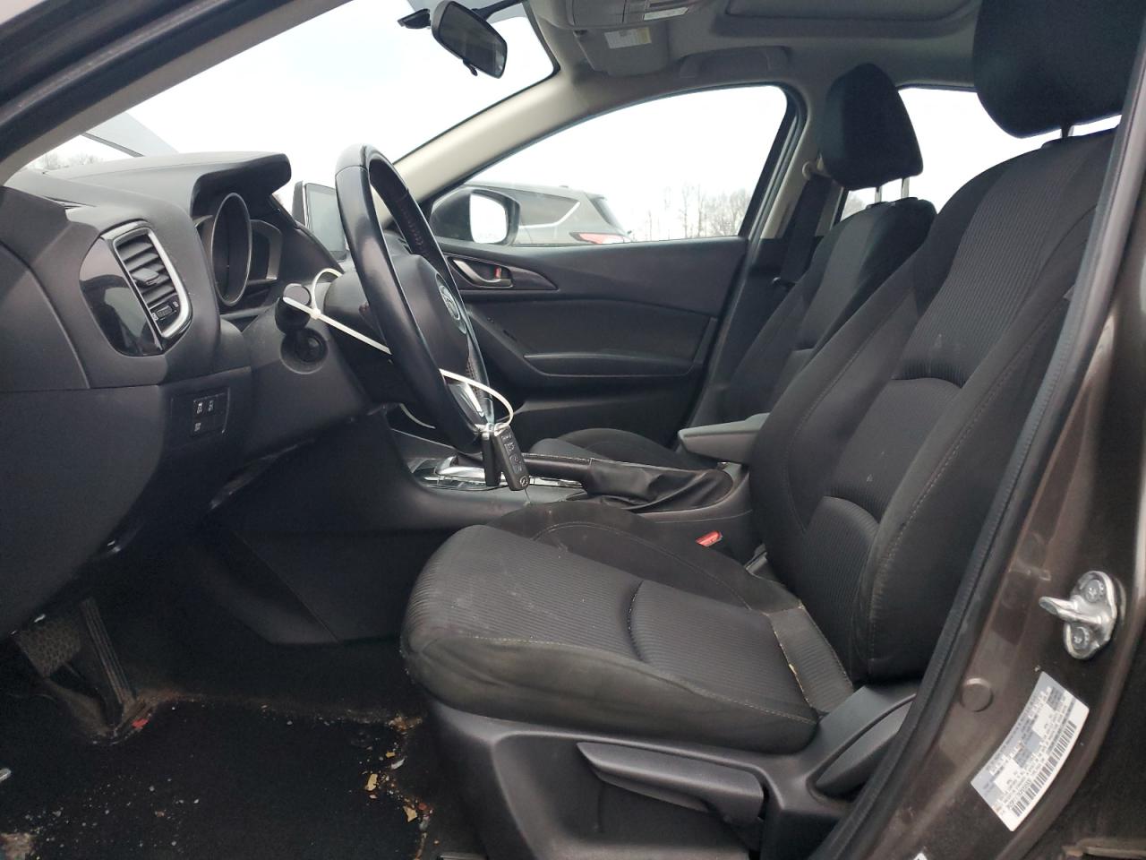 Mazda 3 Touring Image 12