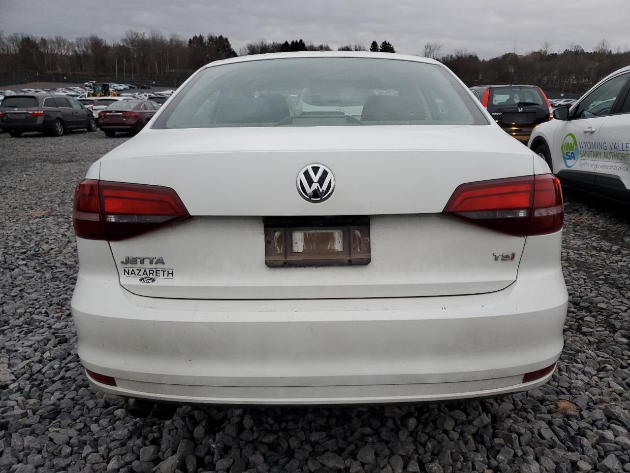 Volkswagen Jetta S Image 5