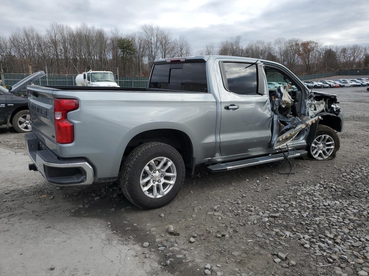 Chevrolet Silverado K1500 Lt Image 4