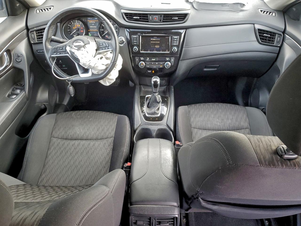 Nissan Rogue S Image 8