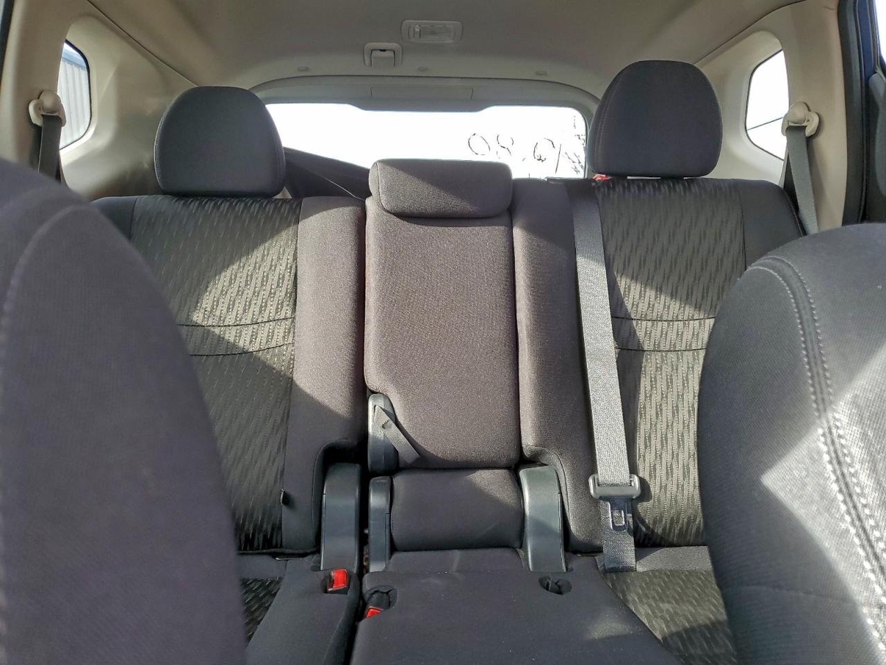 Nissan Rogue S Image 11