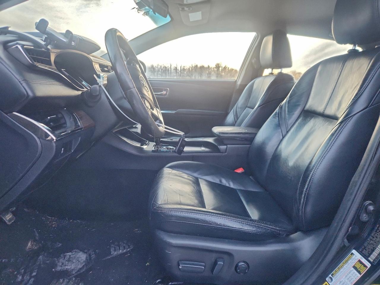 Toyota Avalon Hybrid Image 11