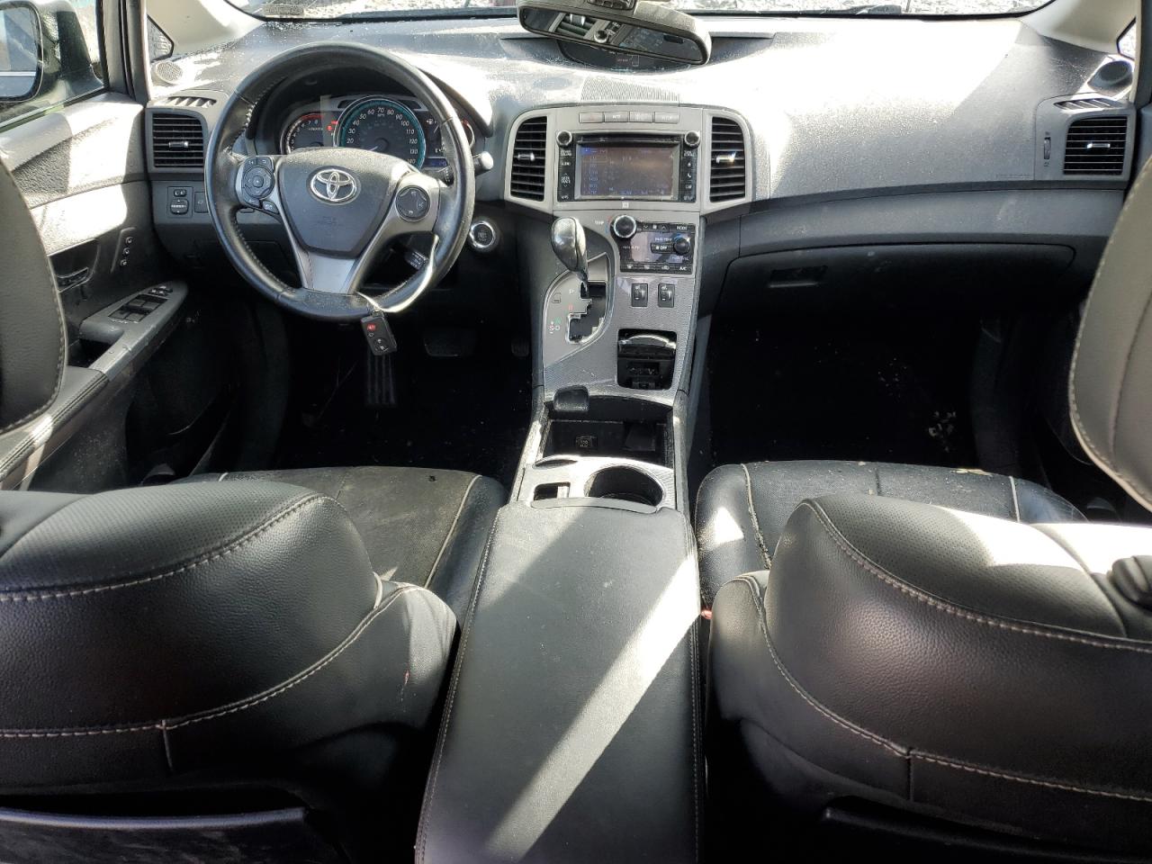 Toyota Venza Le Image 11