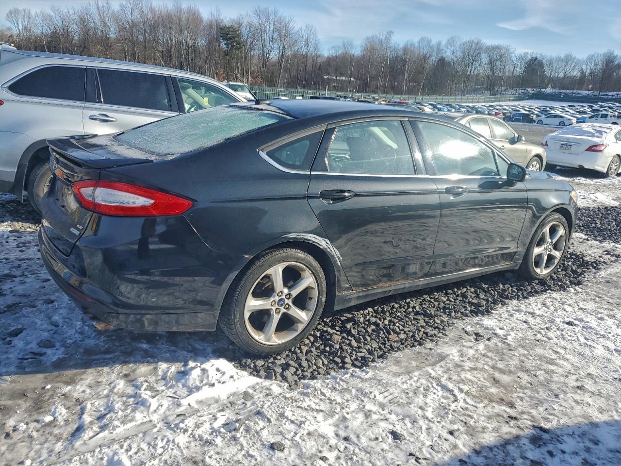 Ford Fusion Se Image 3