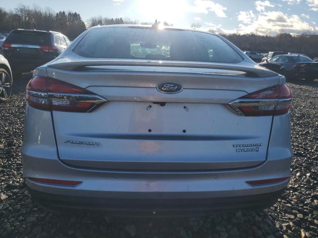 Ford Fusion Titanium Image 8