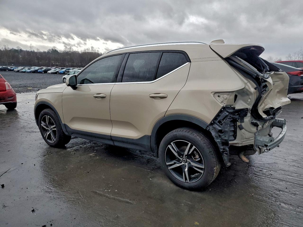Volvo Xc40 Core Core Image 4