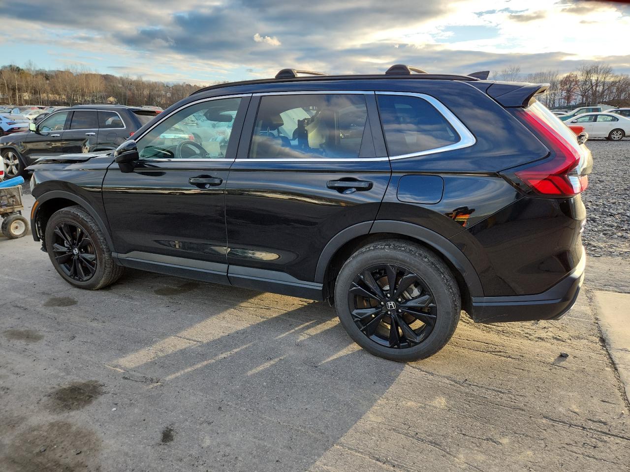 Honda Crv Sport Touring Image 2