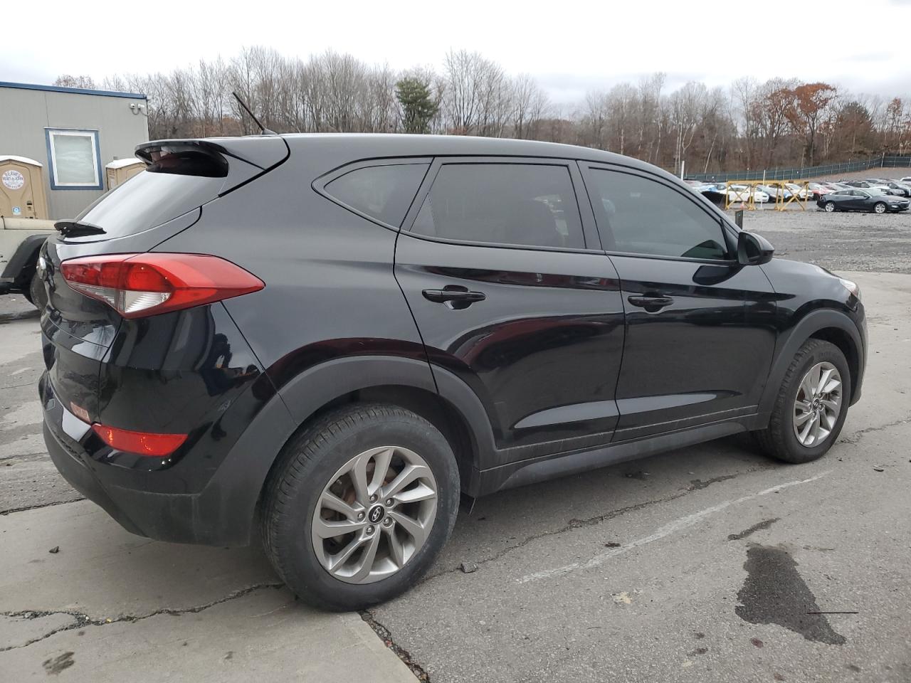 Hyundai TUCSON Se Image 2
