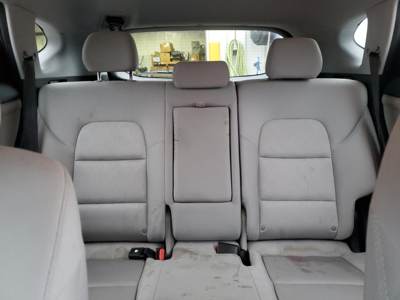 Hyundai TUCSON Se Image 12